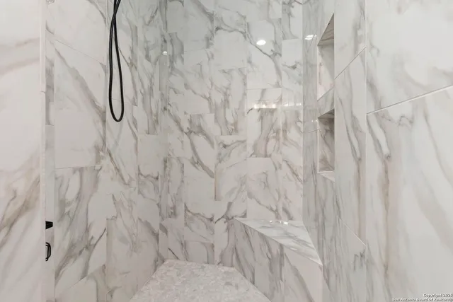 $699,000 | 103 Jacob Roberts, Blanco, TX 78606