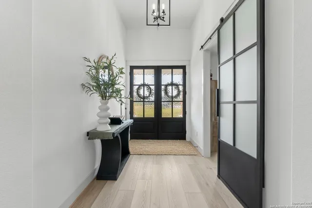 $699,000 | 103 Jacob Roberts, Blanco, TX 78606