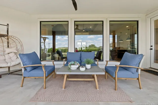 $699,000 | 103 Jacob Roberts, Blanco, TX 78606