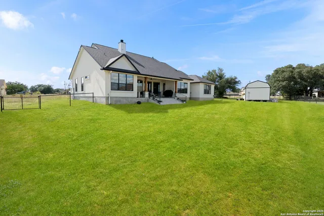 $699,000 | 103 Jacob Roberts, Blanco, TX 78606