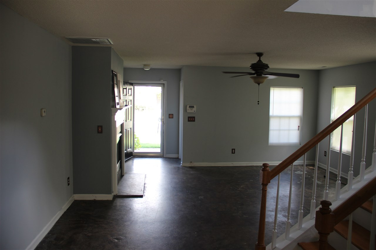 2609 Quarry Ridge Lane Raleigh, NC 27610 - Photo 4 of 12 Photo 4