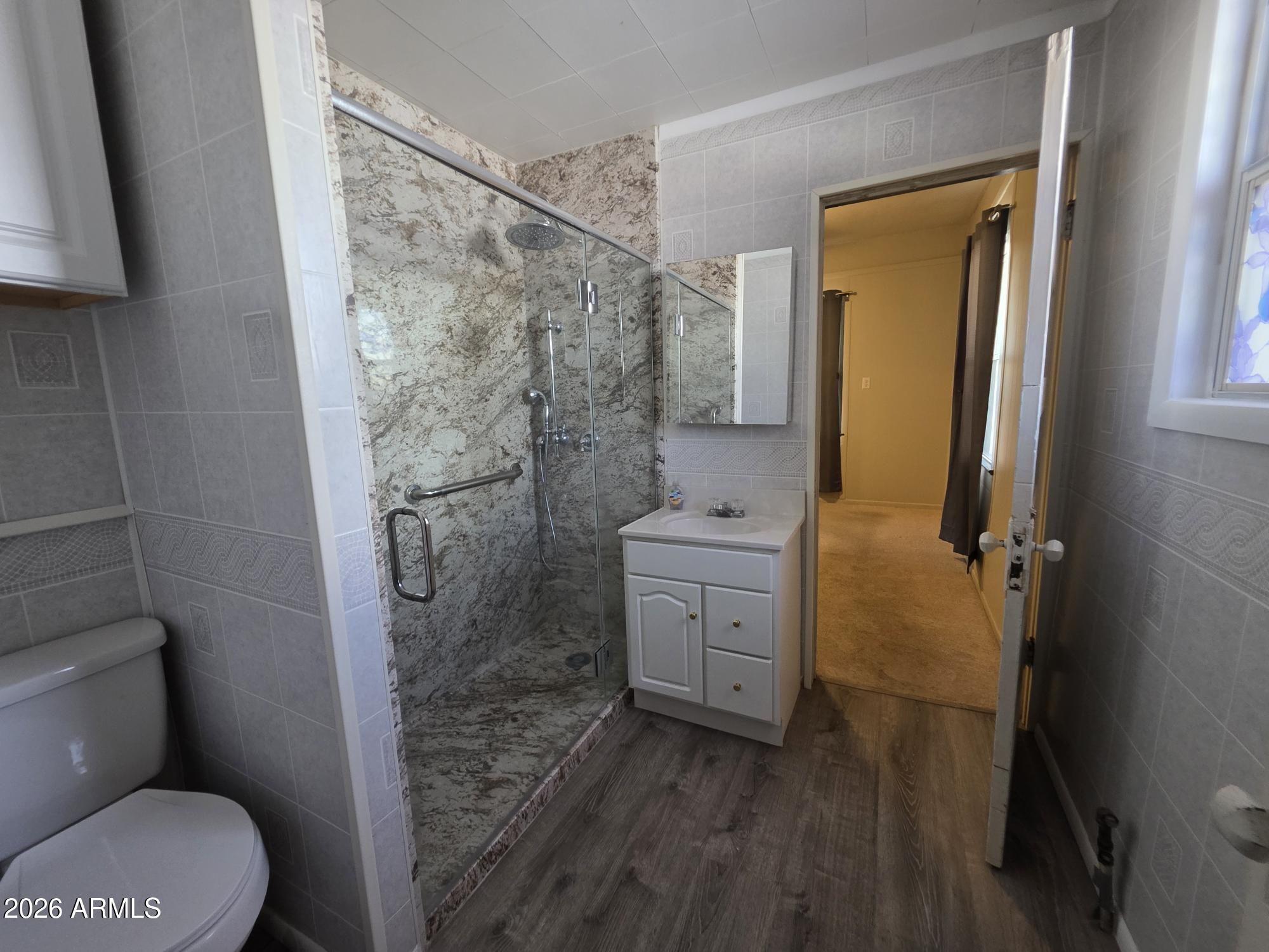 1236 East 13th Street Douglas, AZ 85607 - Photo 20 of 31 1236 13th bathroom jack & jill