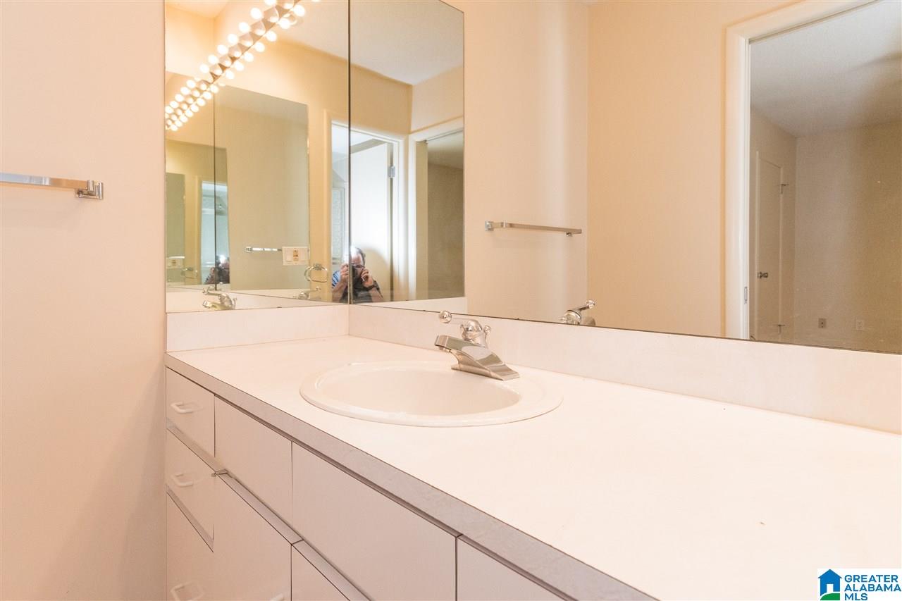 3101 Lorna Road, Unit 1901 Birmingham, AL 35216 - Photo 33 of 37