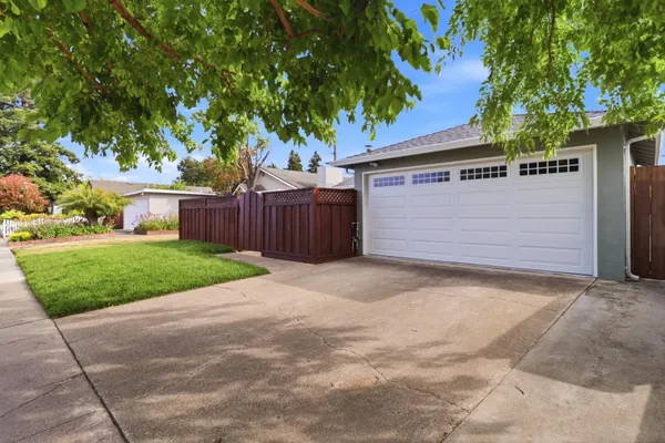 $1,980,000 | 715 Hiller Street, Belmont, CA 94002