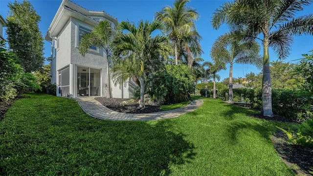 $2,650,000 | 7118 Hawks Harbor Circle, Bradenton, FL 34207