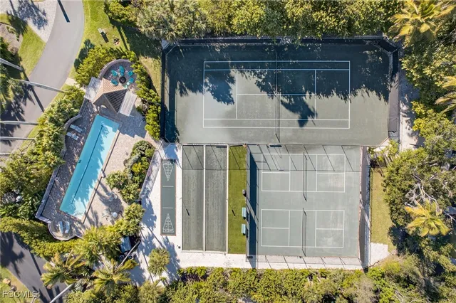 $1,995,000 | 500 Kinzie Island Court, Sanibel, FL 33957