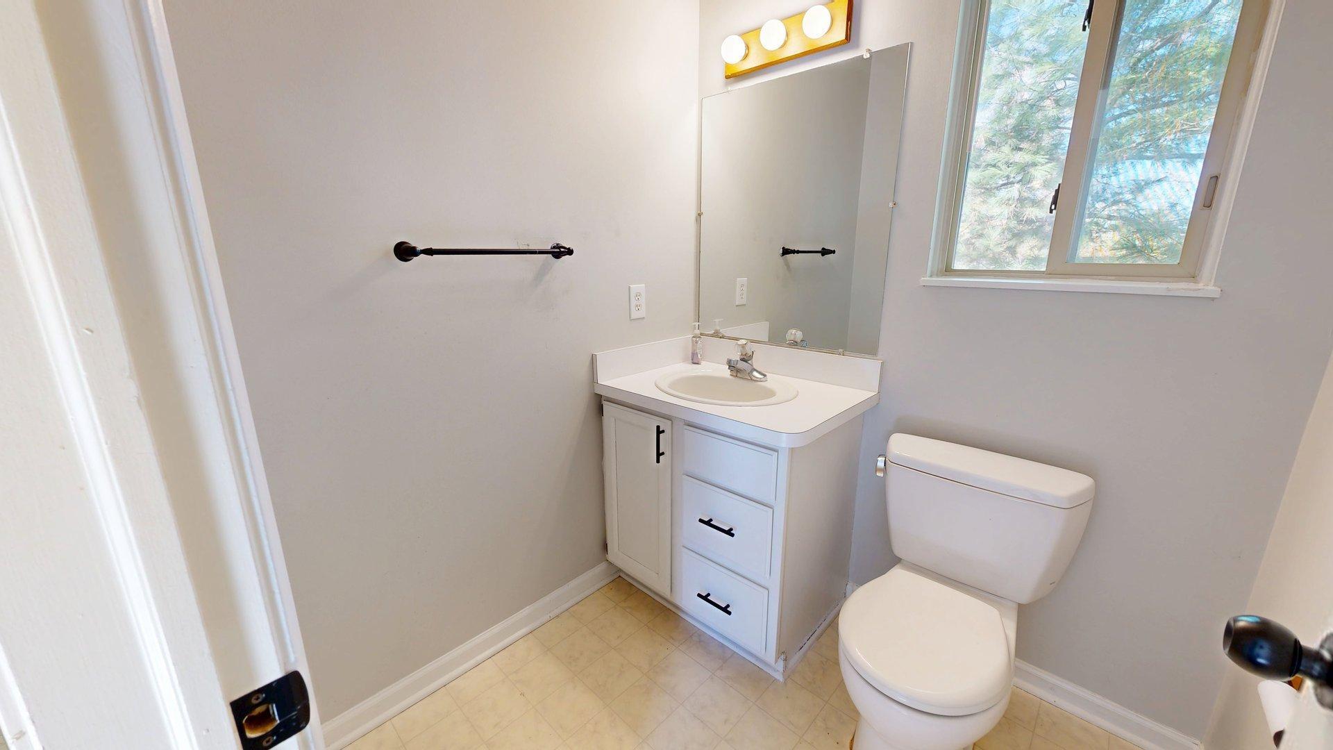 1846 Ladd Road Walled Lake, MI 48390 - Photo 11 of 27 1846-Ladd-Rd-11042025_152324