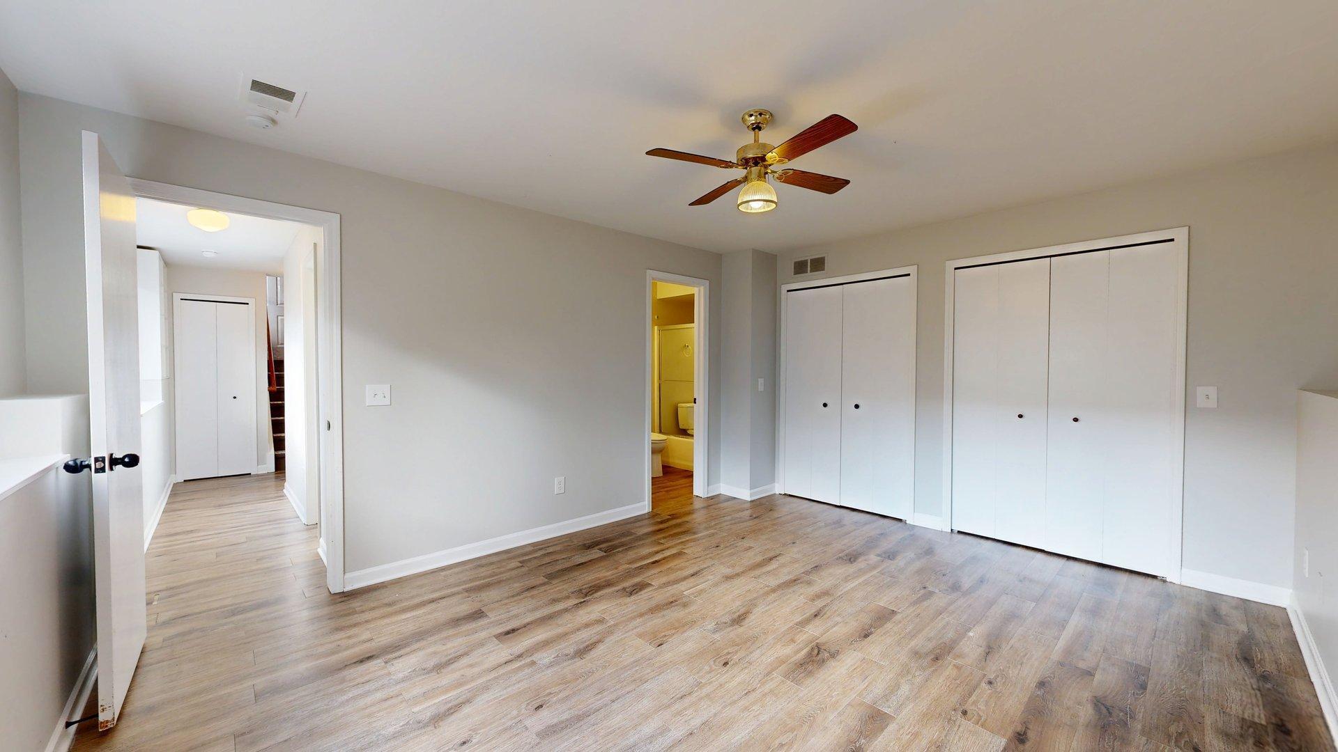 1846 Ladd Road Walled Lake, MI 48390 - Photo 14 of 27 1846-Ladd-Rd-11042025_152452