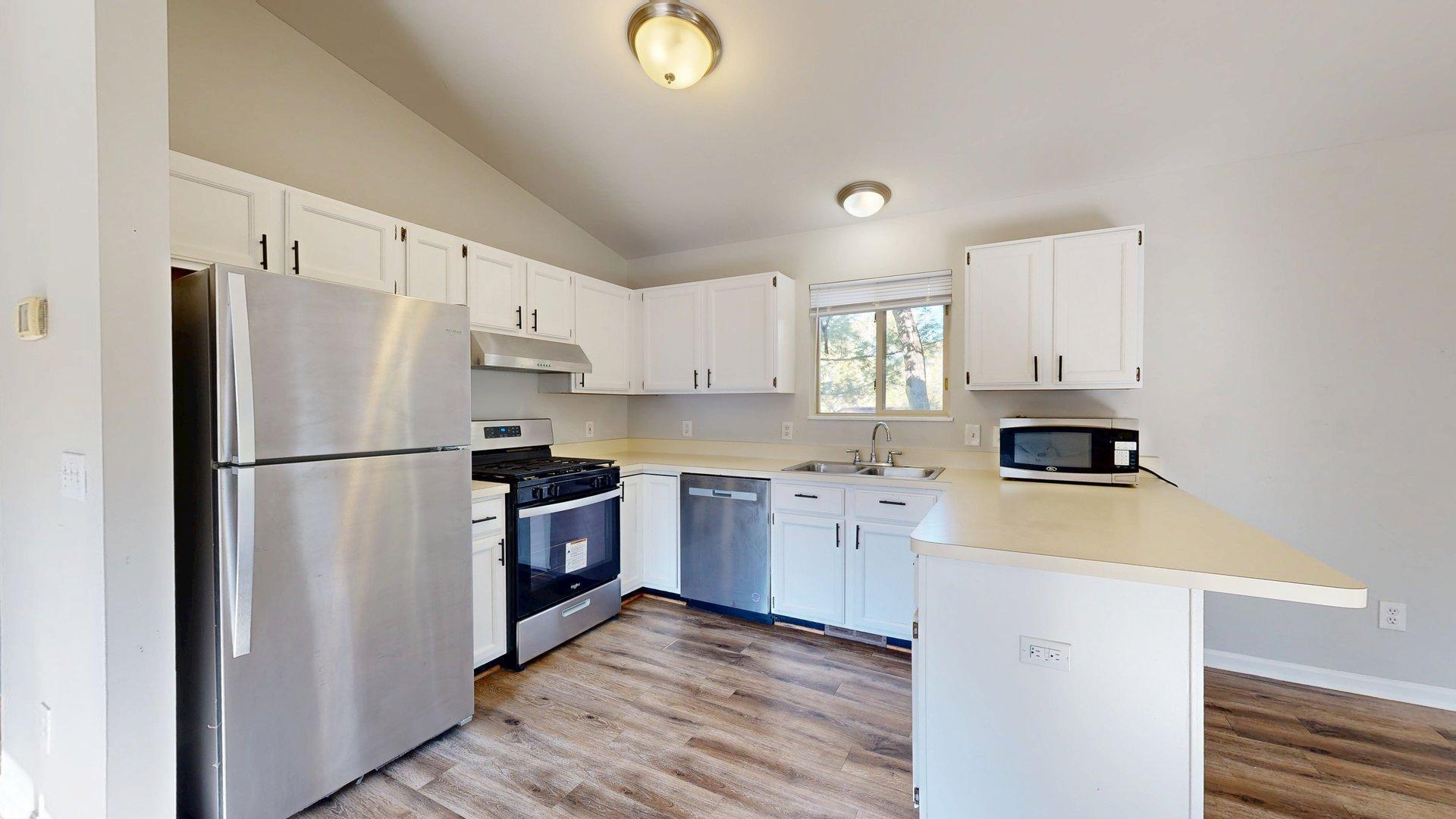 1846 Ladd Road Walled Lake, MI 48390 - Photo 6 of 27 1846-Ladd-Rd-11042025_152251