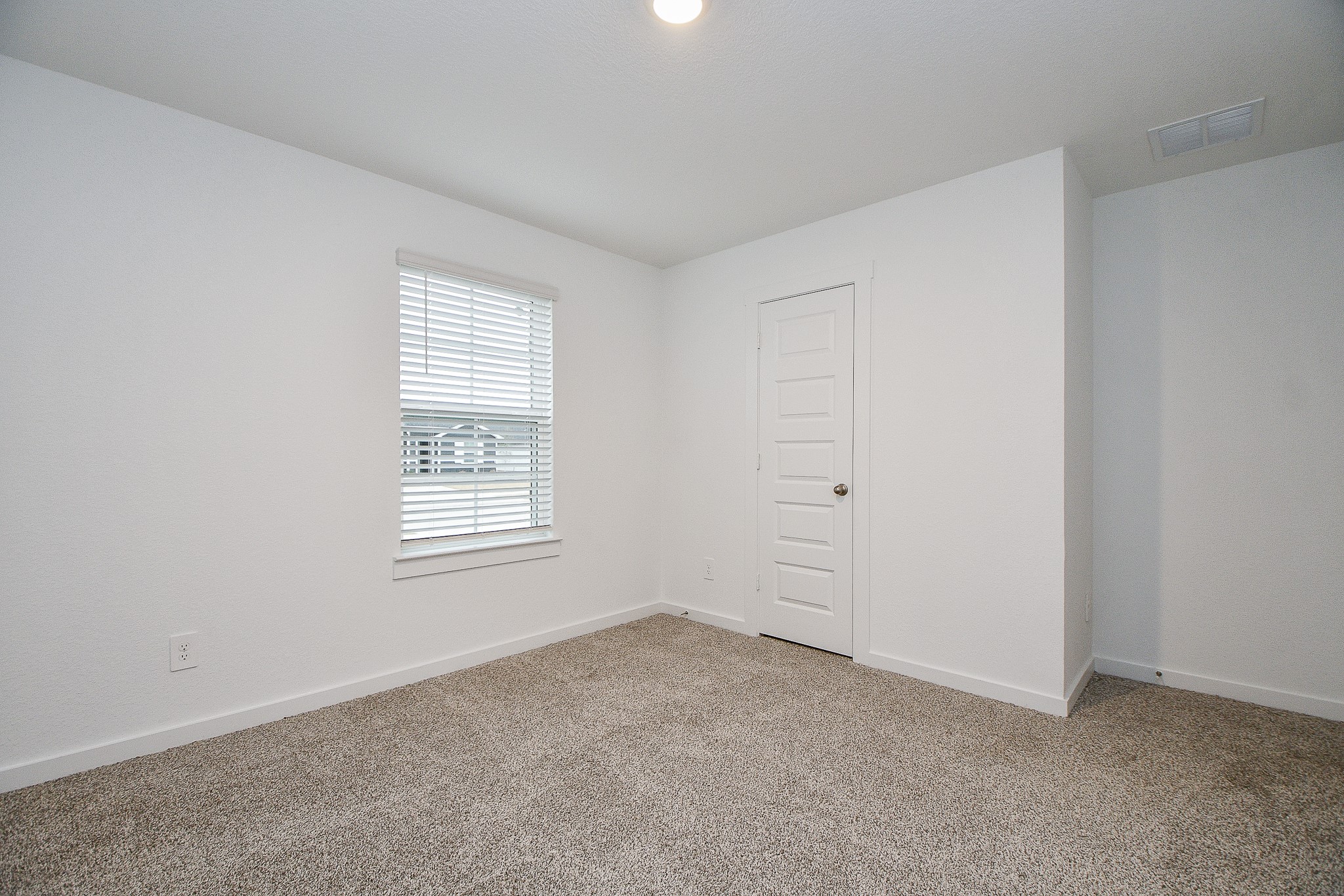 31715 Hallington Hl Lane Fulshear, TX 77441 - Photo 21 of 37 an empty room with windows