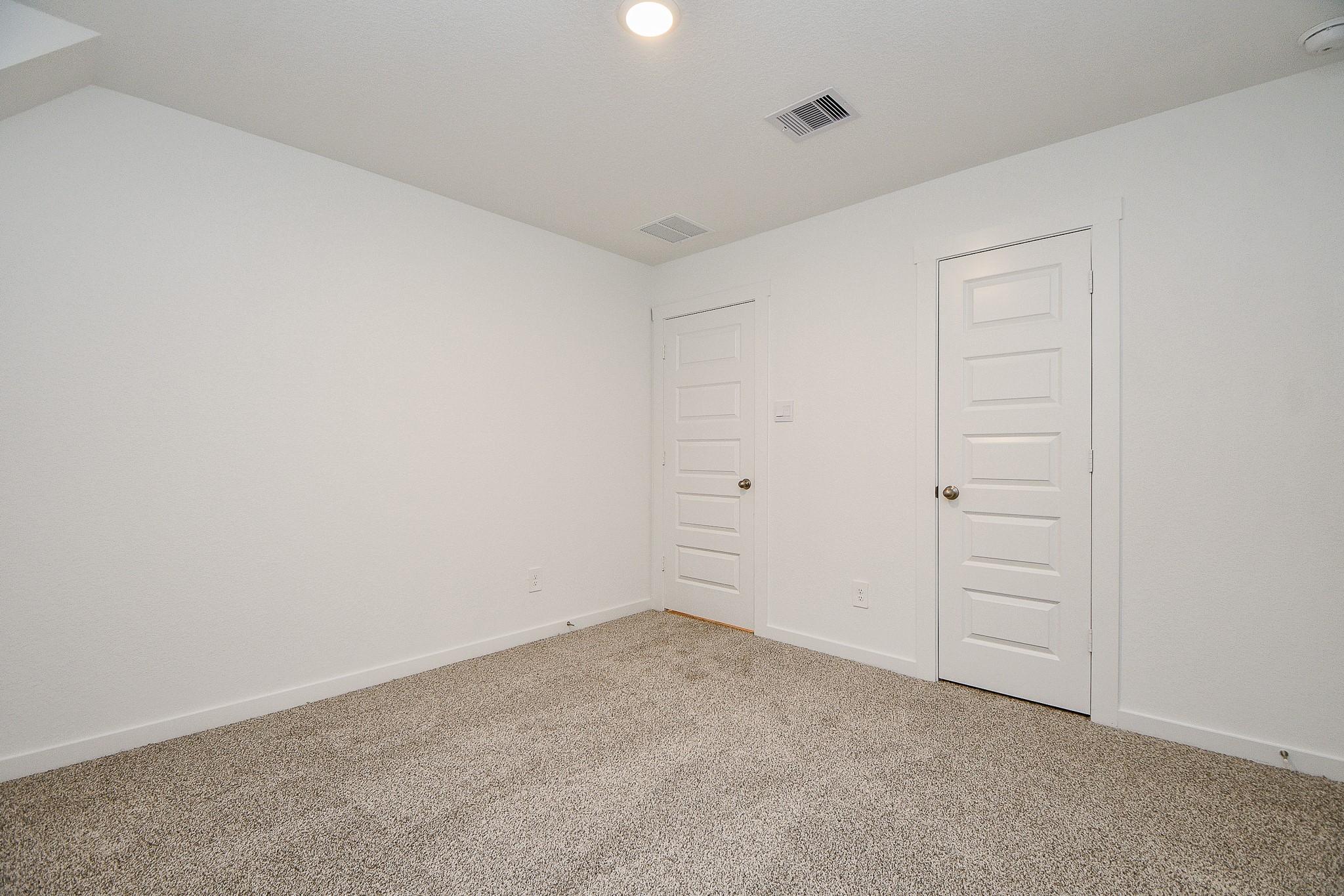 31715 Hallington Hl Lane Fulshear, TX 77441 - Photo 25 of 37 an empty room with closet