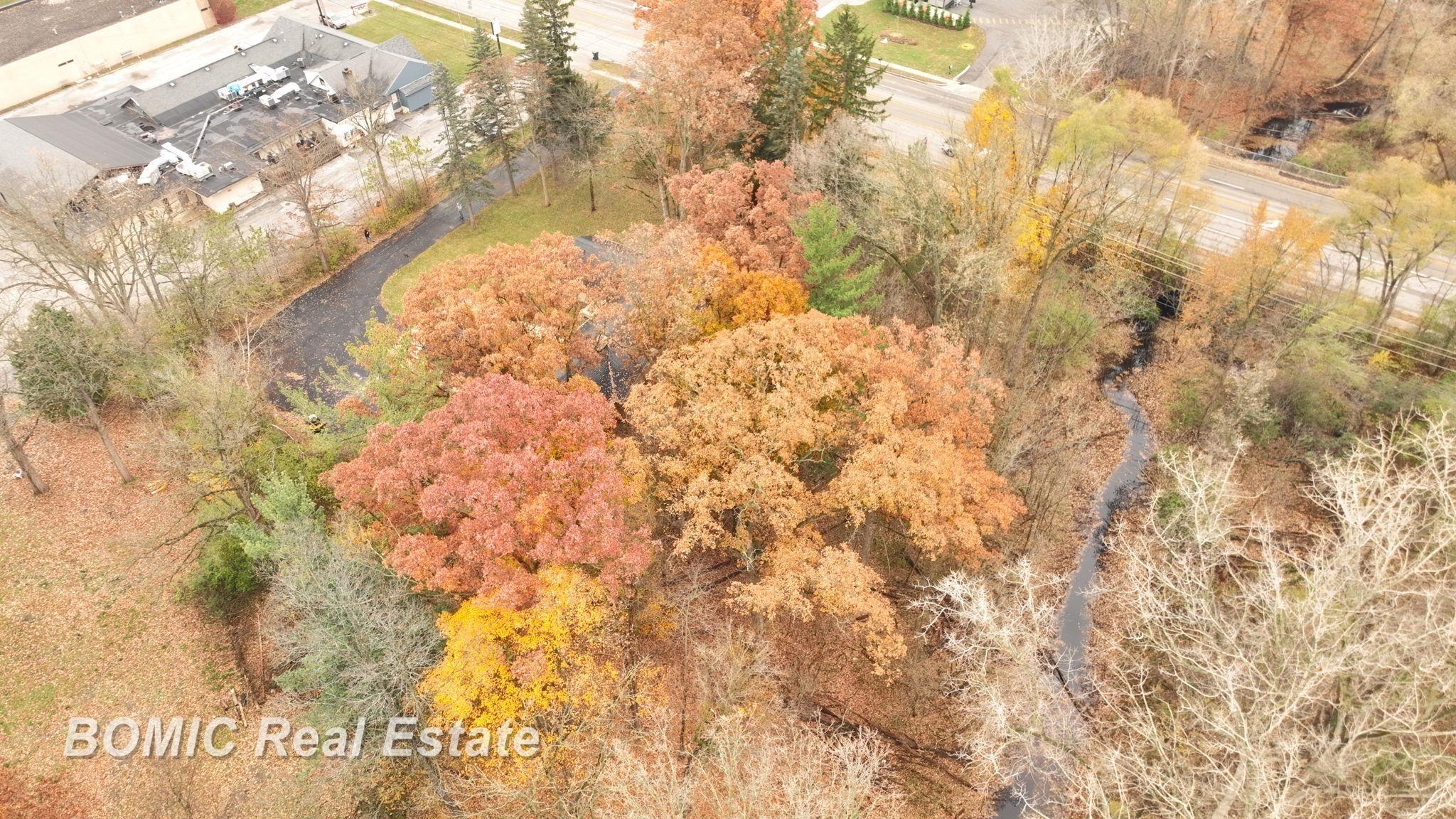 3700 North Saginaw Road Midland, MI 48640 - Photo 3 of 25