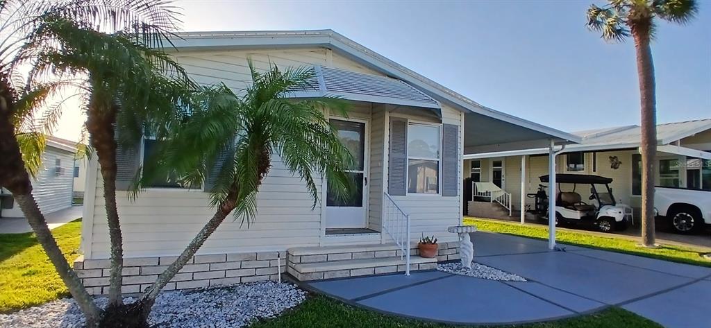 278 Pine Loop Frostproof, FL 33843 - Photo 7 of 40 a view of outdoor space deck and swimming pool