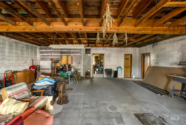 $249,900 | Tbd Floral Avenue, Gooding, ID 83330