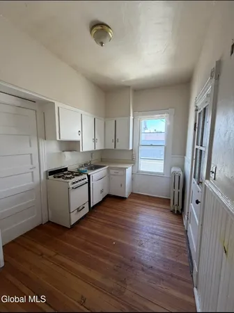 $679,900 | 865 Madison Avenue, Albany, NY 12208