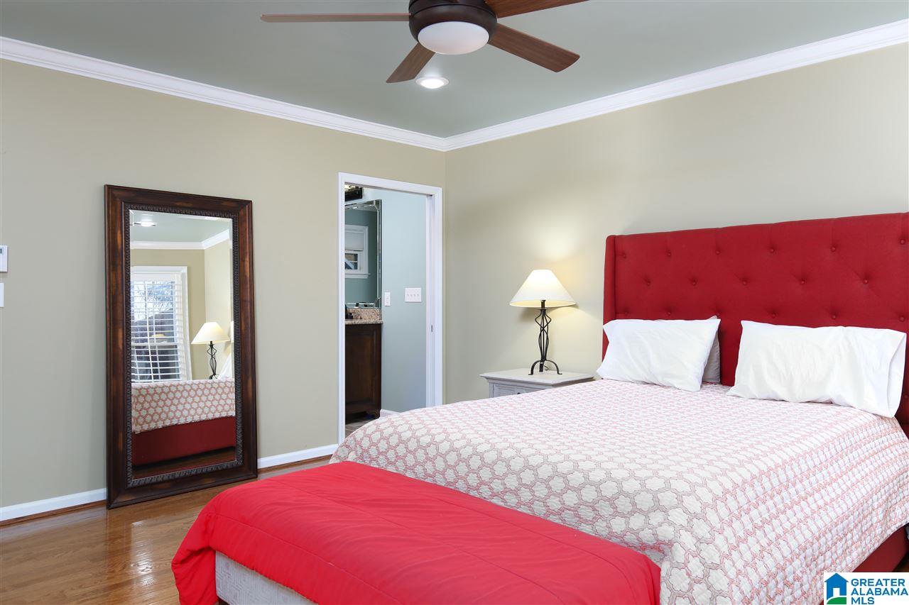 1444 Shades Crest Road Birmingham, AL 35226 - Photo 16 of 33