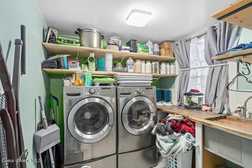 3093 West Highway 53, Unit 13 Rathdrum, ID 83858 - Photo 14 of 25 Laundry Room