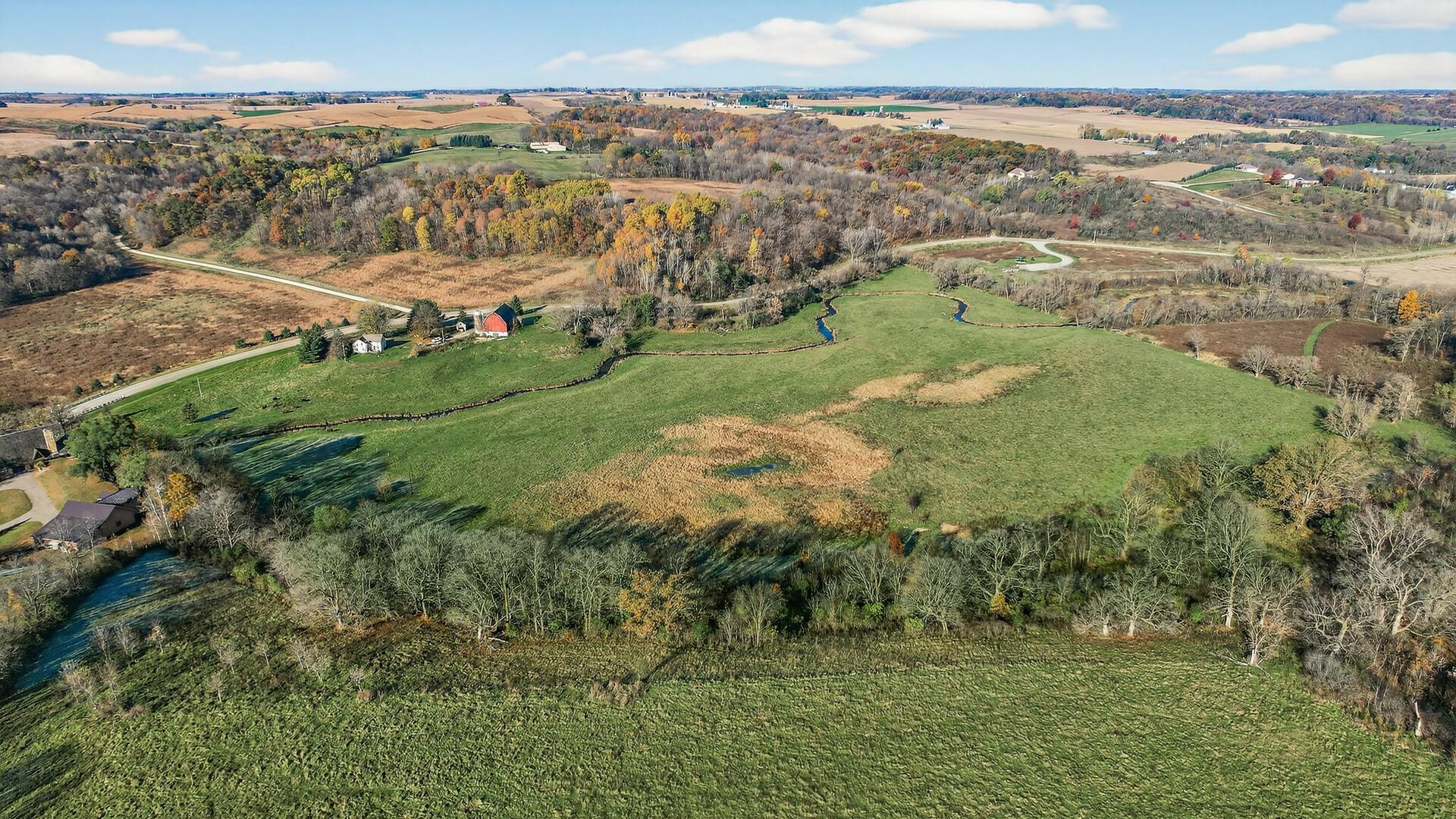 N5070 County Rd O Trimbelle, WI 54011 - Photo 21 of 36
