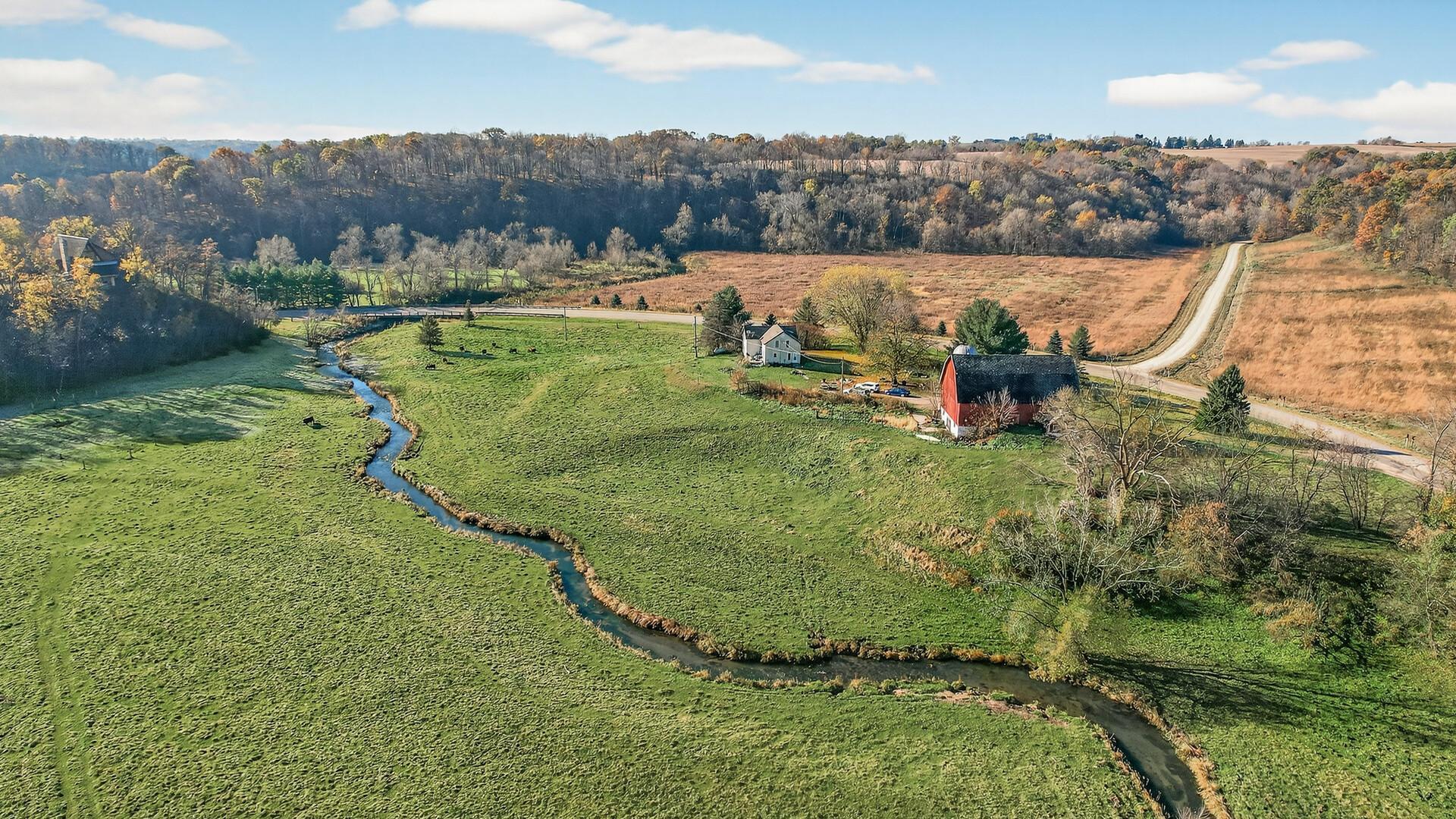 N5070 County Rd O Trimbelle, WI 54011 - Photo 25 of 36