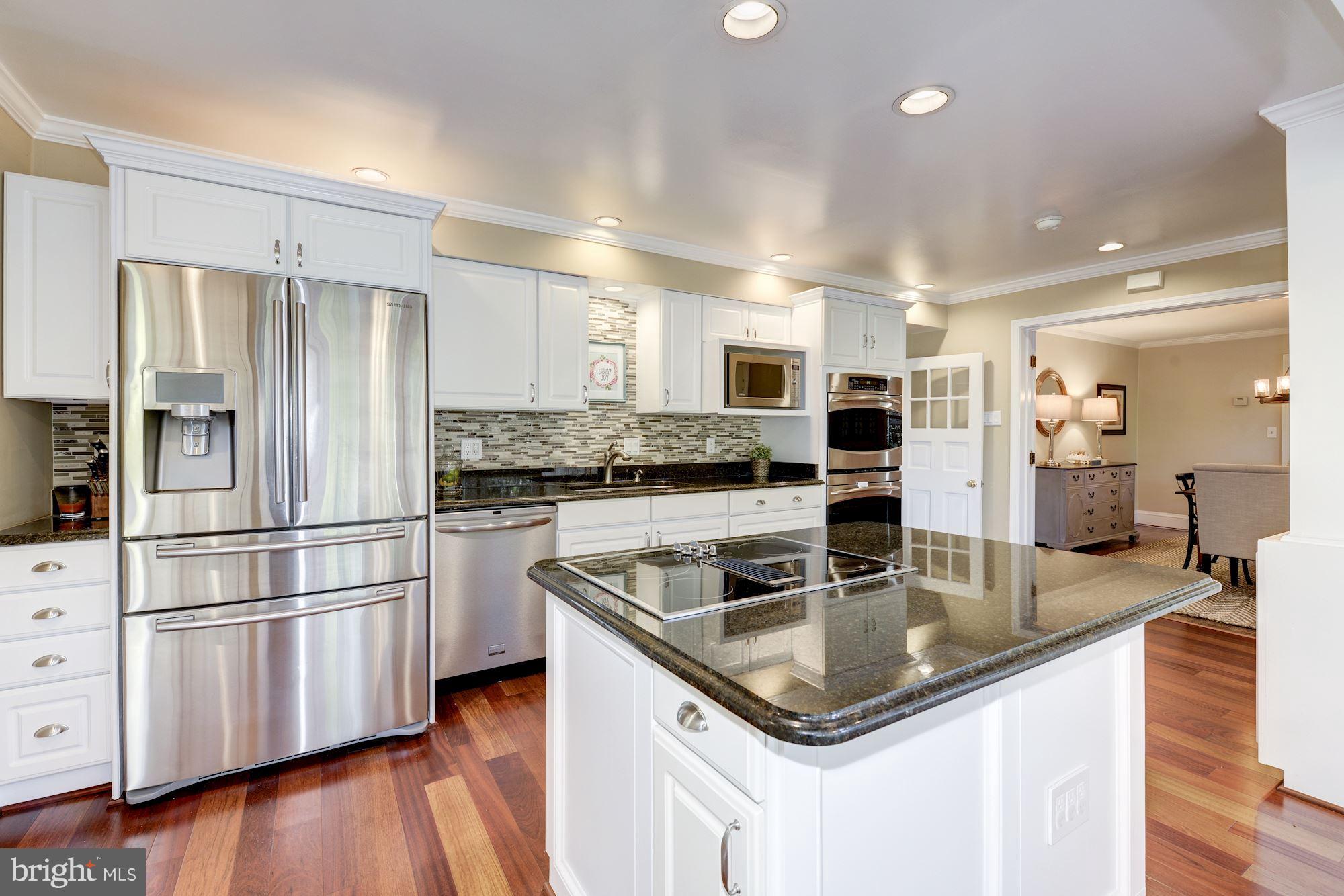 5938 Wilton Road Alexandria, VA 22310 - Photo 2 of 29 Gourmet Kitchen w/ Custom Cabinetry, SS Appliances