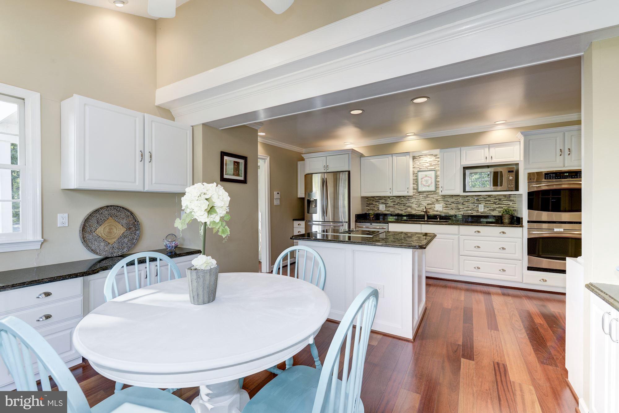 5938 Wilton Road Alexandria, VA 22310 - Photo 4 of 29 Gourmet Kitchen w/ Custom Cabinetry, SS Appliances