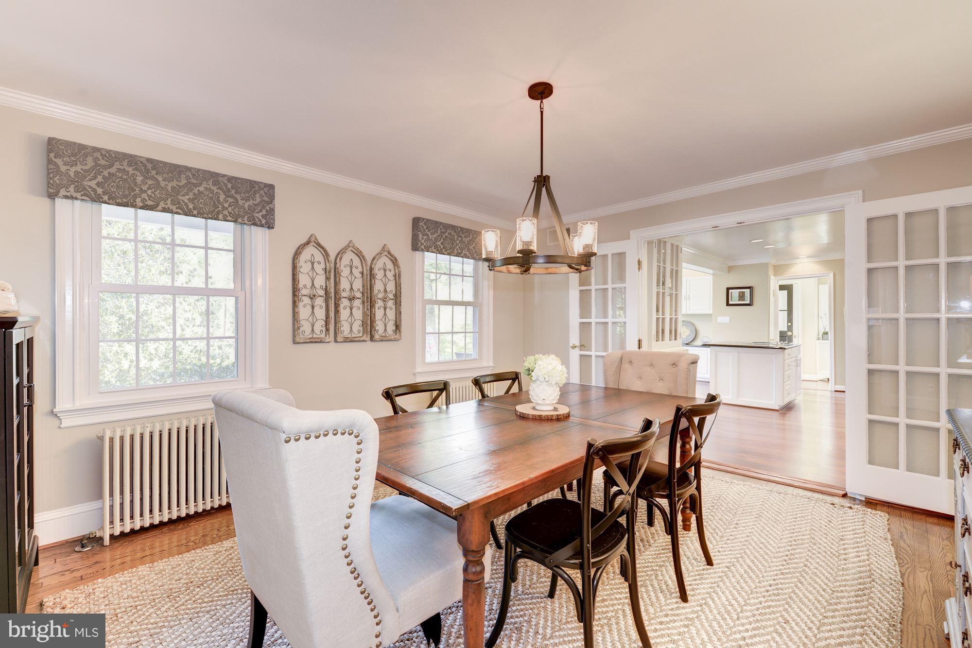 5938 Wilton Road Alexandria, VA 22310 - Photo 7 of 29 Elegant Formal Dining Room