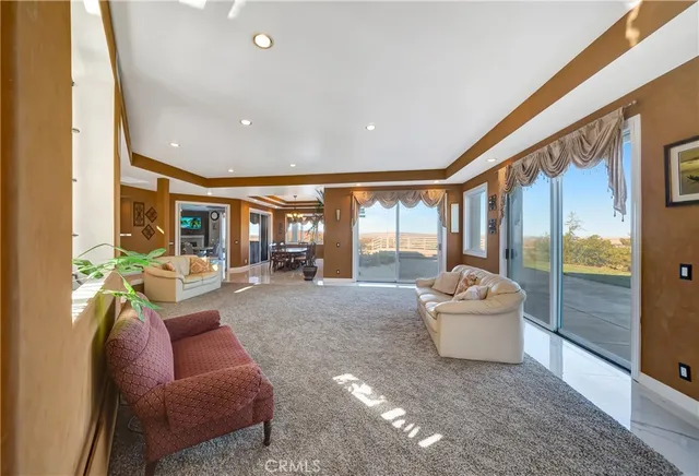 $1,399,999 | 143 West W Avenue, Palmdale, CA 93551