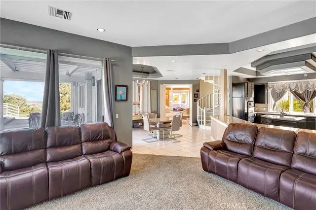 $1,399,999 | 143 West W Avenue, Palmdale, CA 93551