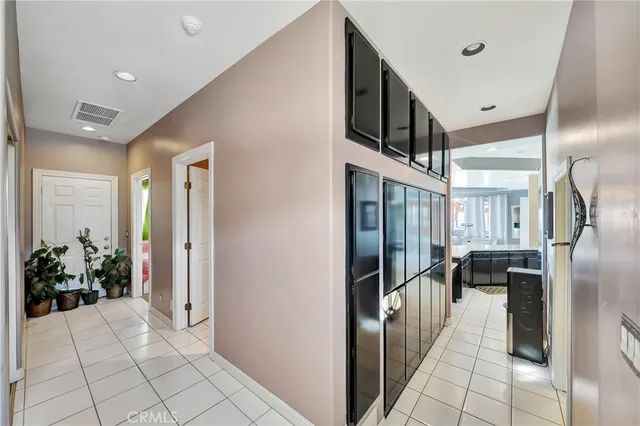 $1,399,999 | 143 West W Avenue, Palmdale, CA 93551