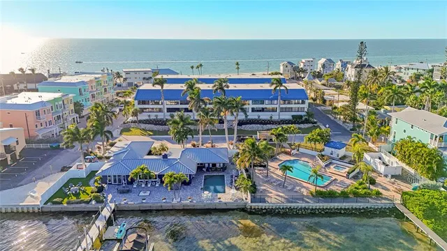 $775,000 | 1007 Gulf Drive North, Unit 213, Bradenton Beach, FL 34217
