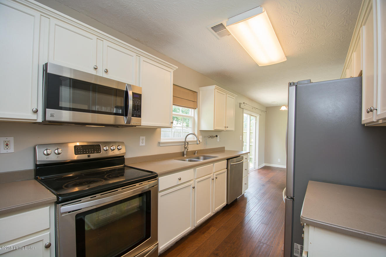 6505 Harrogate Road Louisville, KY 40229 - Photo 8 of 29 Kitchen area