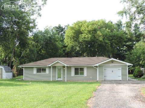 10091 Clark Road Davison, MI 48423 - Photo 1 of 14 20445587.JPG