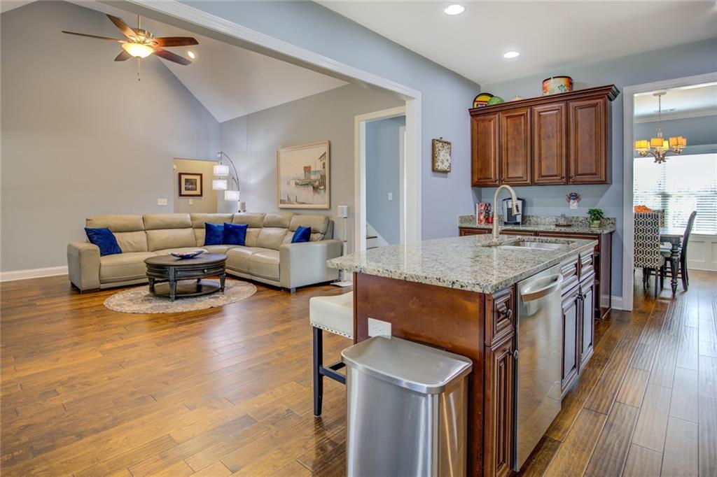 1021 Arbor Court Madison, GA 30650 - Photo 19 of 64