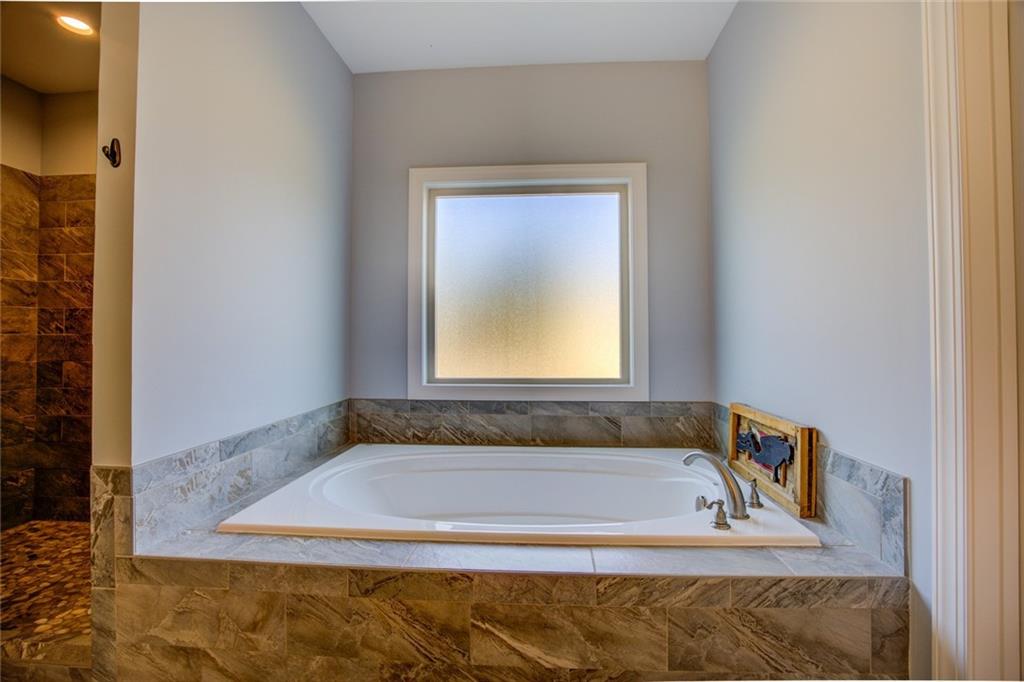 1021 Arbor Court Madison, GA 30650 - Photo 30 of 64