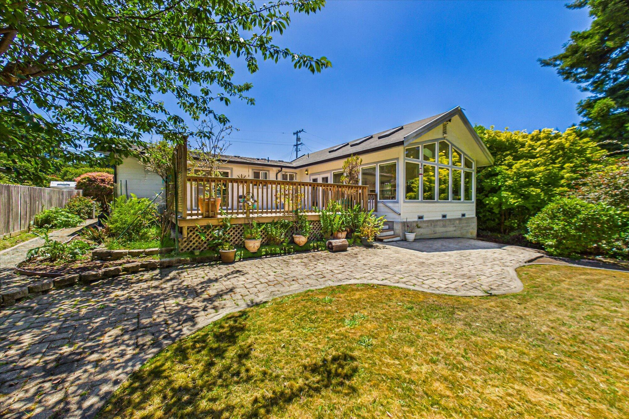 2105 Hurst Road Eureka, CA 95503 - Photo 48 of 54