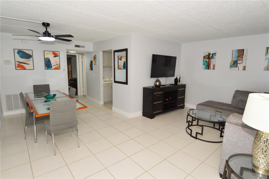 12760 Indian Rocks Road, Unit 555 Largo, FL 33774 - Photo 5 of 86
