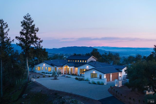 $6,995,000 | 2025 Redwood Hill Road, Santa Rosa, CA 95404