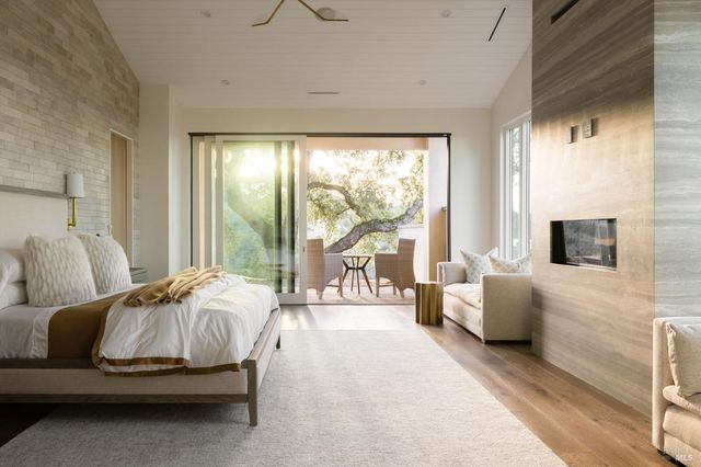 $6,995,000 | 2025 Redwood Hill Road, Santa Rosa, CA 95404