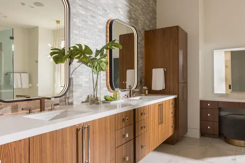 $6,995,000 | 2025 Redwood Hill Road, Santa Rosa, CA 95404