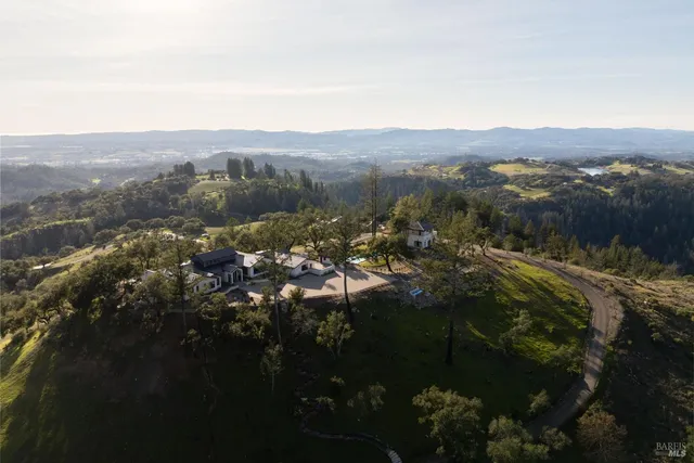 $7,999,000 | 2025 Redwood Hill Road, Santa Rosa, CA 95404
