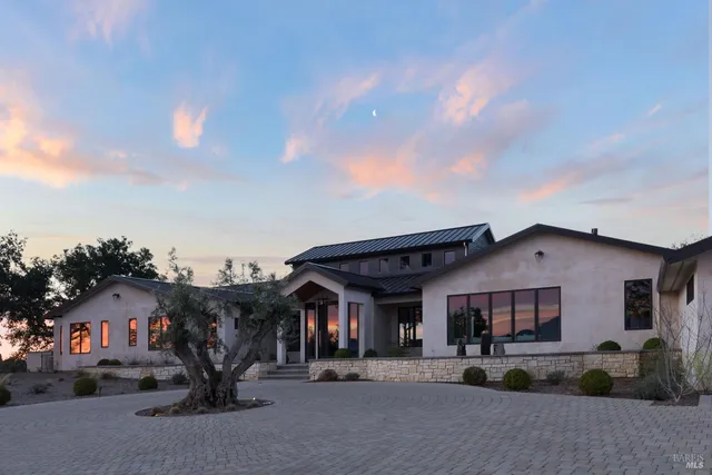 $7,999,000 | 2025 Redwood Hill Road, Santa Rosa, CA 95404