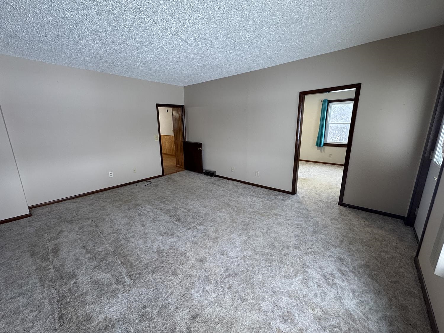 18341 Pleasant Hill Road Mount Carroll, IL 61053 - Photo 13 of 41 an empty room with closet area