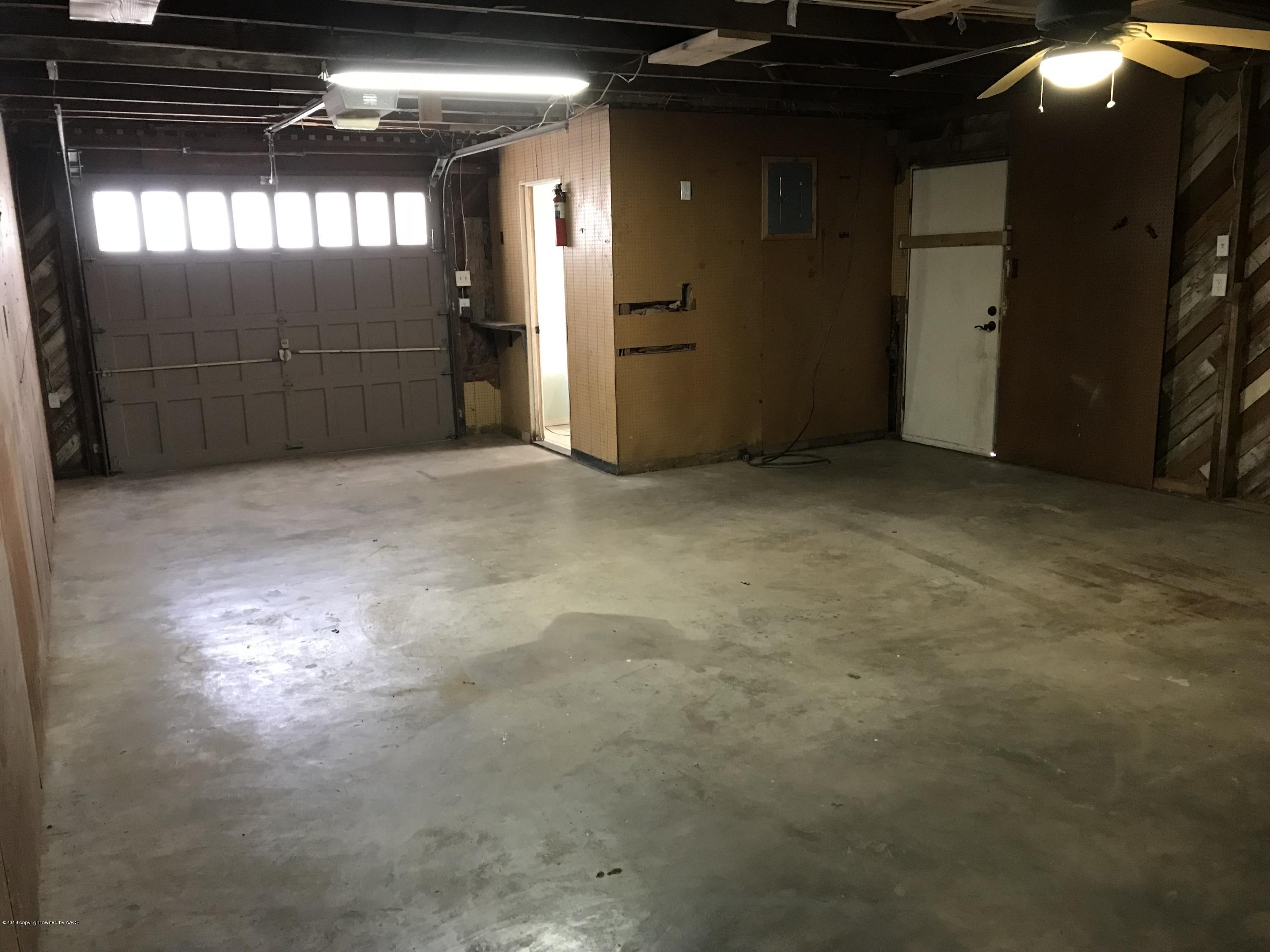 4634 Crockett Street Amarillo, TX 79110 - Photo 23 of 23 GARAGE-SHOP2