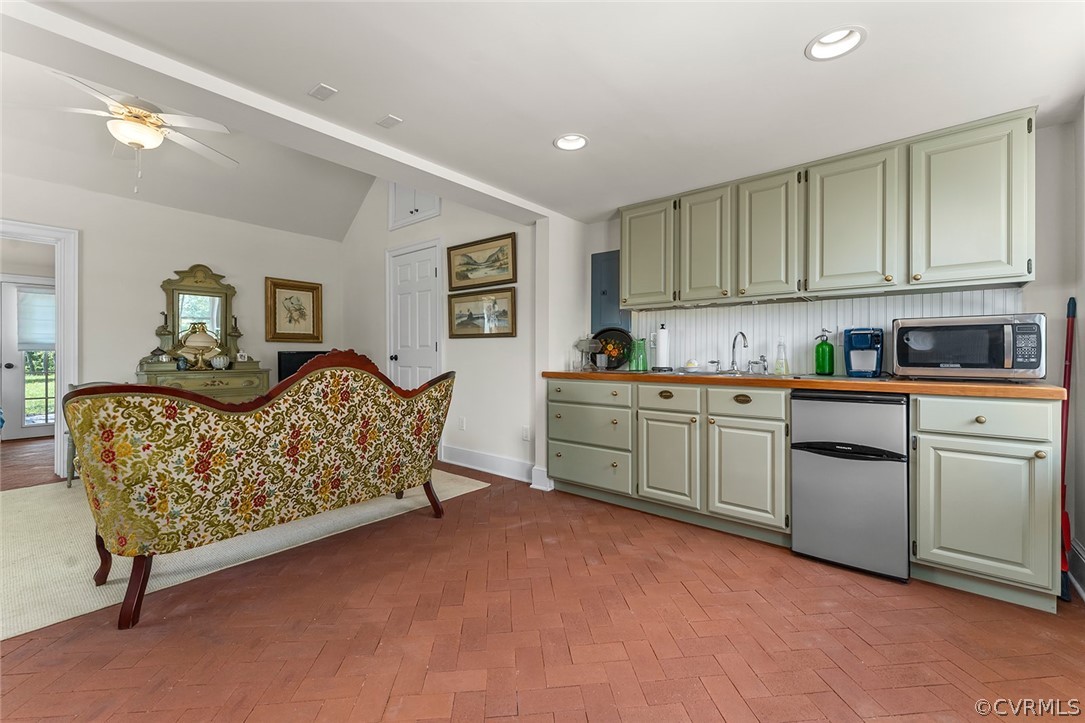 2009 Dunbrooke Road Tappahannock, VA 22560 - Photo 31 of 50 Gallery Image 31