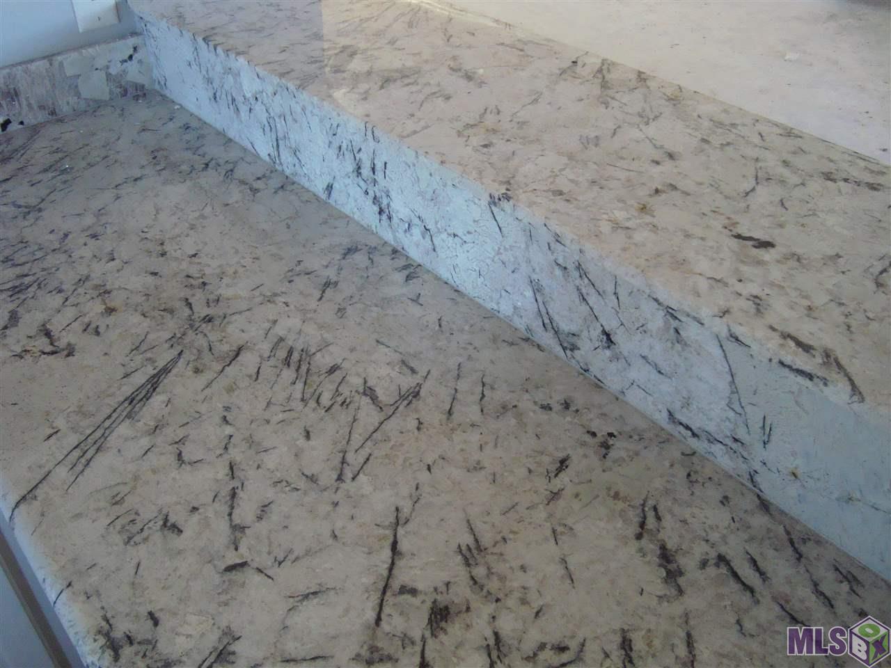 28840 Wagner Road Albany, LA 70711 - Photo 3 of 13 Granite countertop