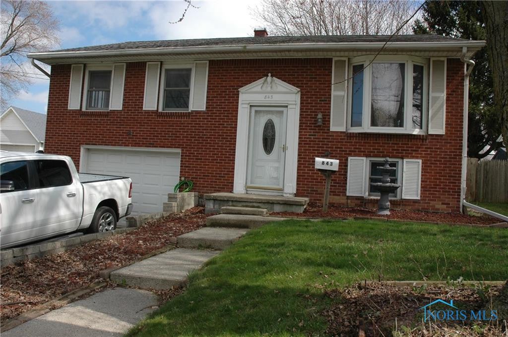 843 Cresceus Road Oregon, OH 43616 - Photo 1 of 14 Gallery Image 1