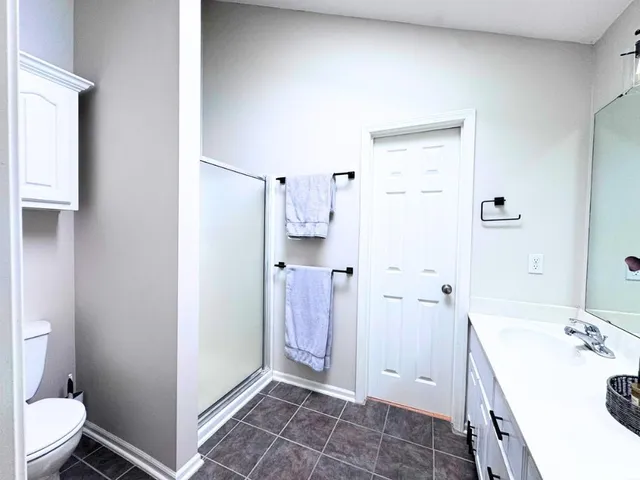 $330,000 | 1102 Melody Court, Kearney, MO 64060