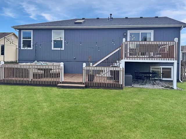 $330,000 | 1102 Melody Court, Kearney, MO 64060