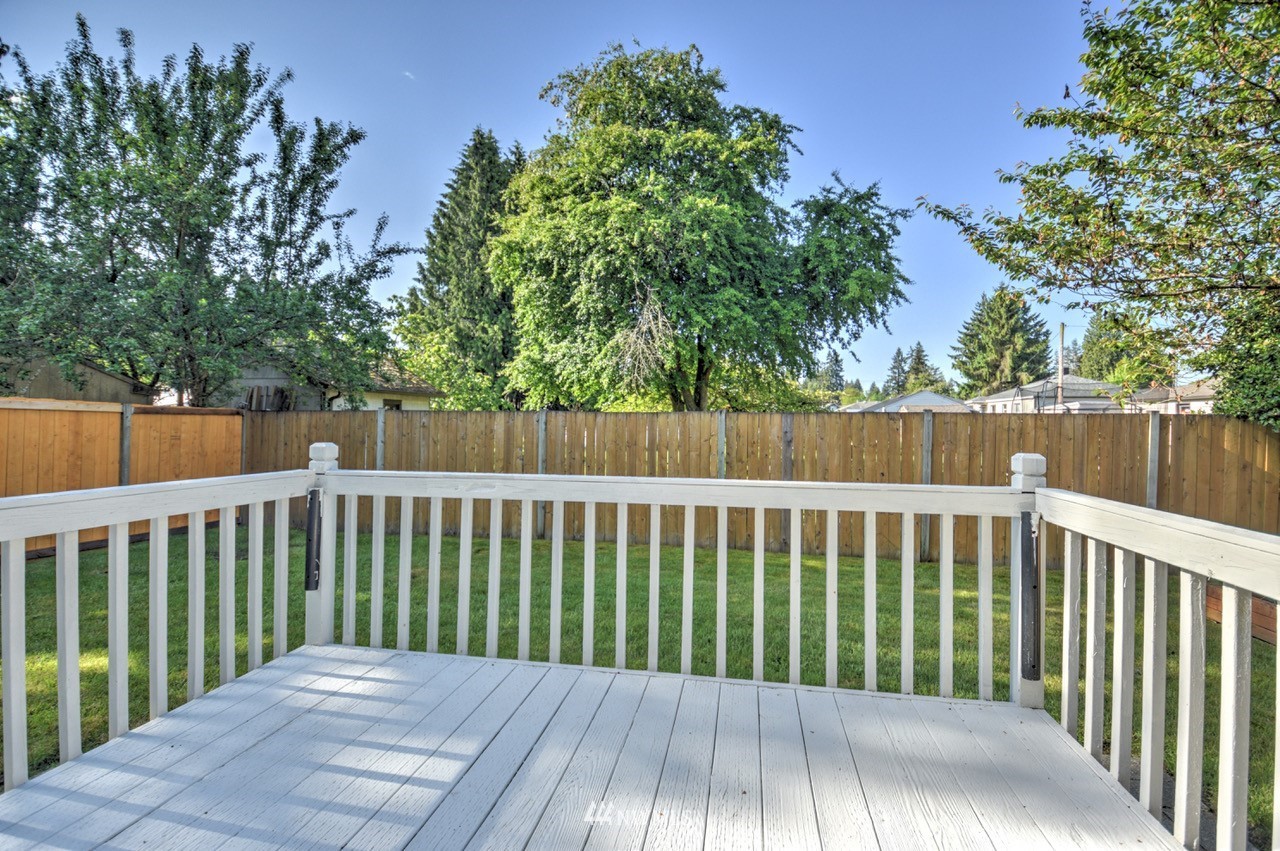 1308 Golf Club Road Southeast Lacey, WA 98503 - Photo 22 of 23 a view of wooden fence