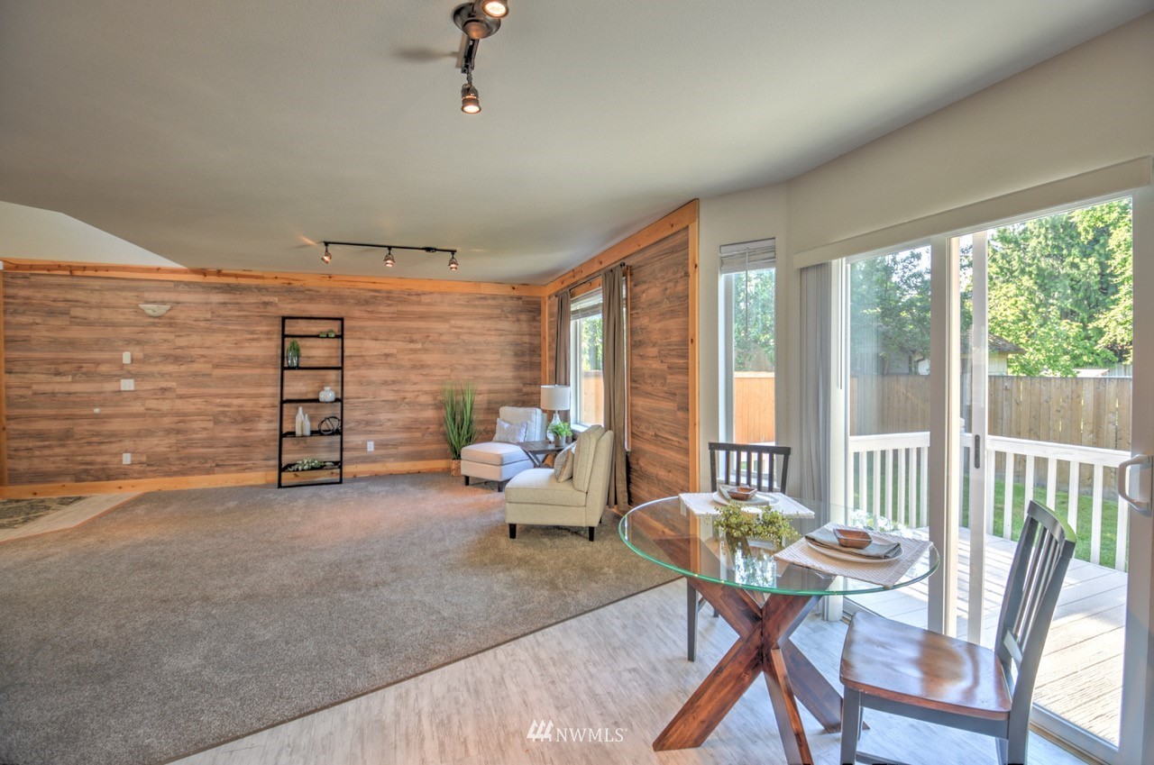 1308 Golf Club Road Southeast Lacey, WA 98503 - Photo 6 of 23 a view of a livingroom with furniture